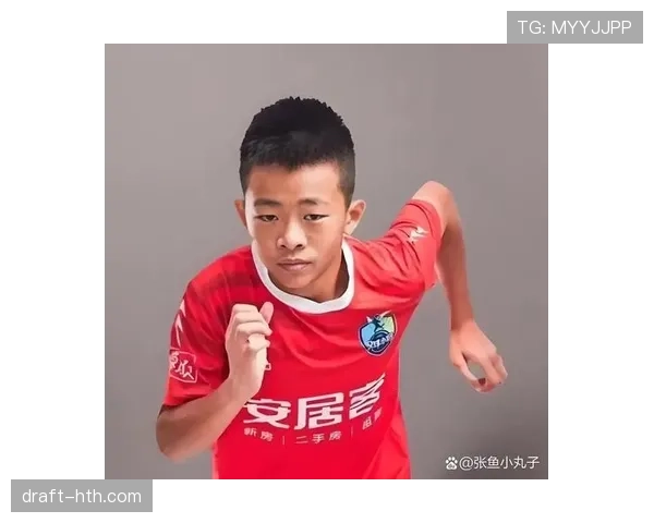 比甲联赛涌现新星，未来足球之星闪耀赛场引球迷热议